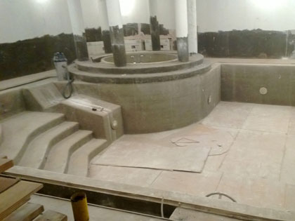 Posatore mosaicista, rivestimenti in mosaico.