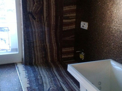 Posatore mosaicista, rivestimenti in mosaico.