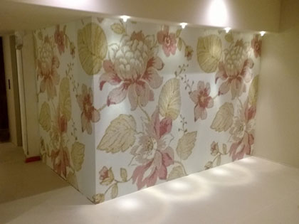 Posatore mosaicista, rivestimenti in mosaico.