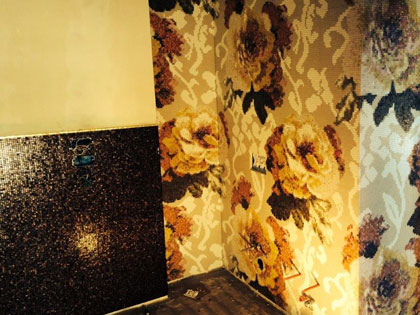 Posatore mosaicista, rivestimenti in mosaico.